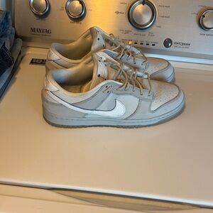 Nike Athletic Shoes in Gray and White